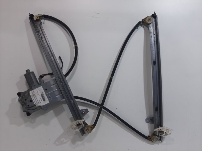 Recambio de elevalunas delantero derecho para citroën xsara picasso 2.0 hdi referencia OEM IAM 9222F9  