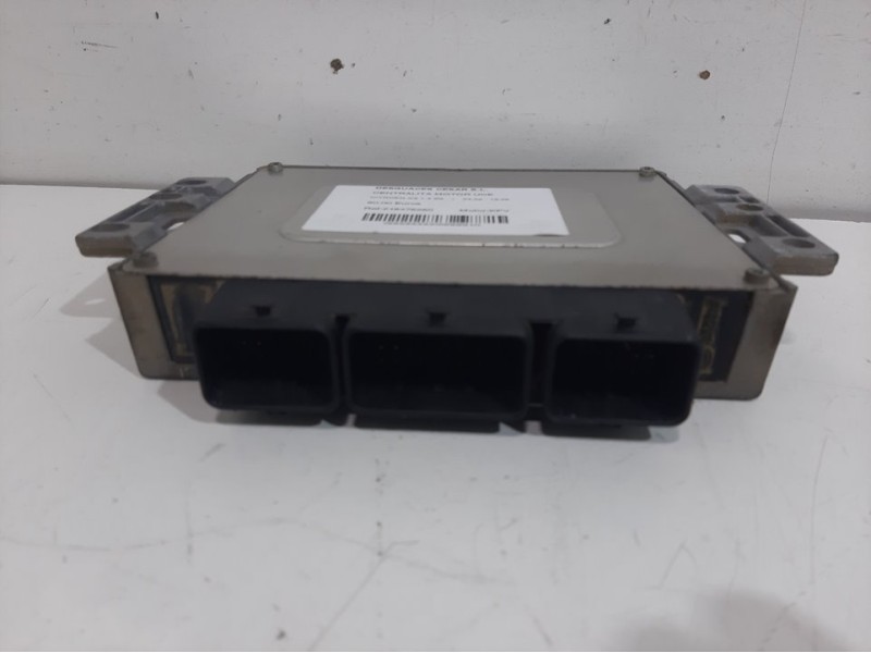 Recambio de centralita motor uce para citroën c3 1.4 sx referencia OEM IAM 216476260 9648293980 