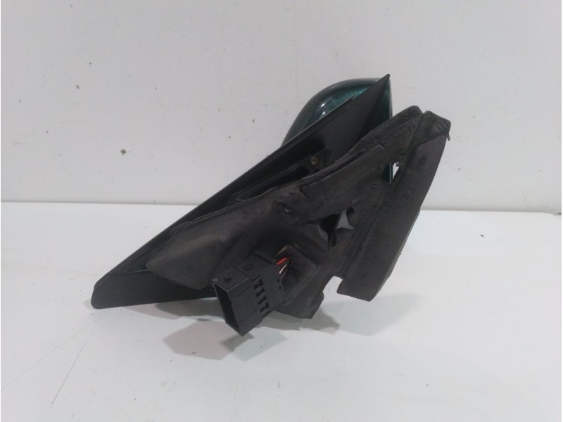 Recambio de retrovisor derecho para audi a4 berlina (b5) 1.8 referencia OEM IAM   