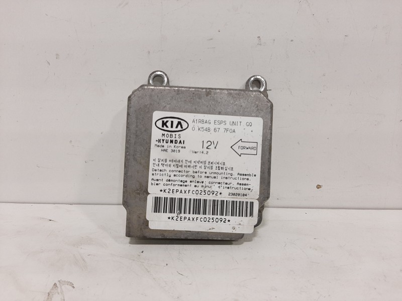 Recambio de centralita airbag para kia carnival ii 2.9 crdi lx referencia OEM IAM 0K54B677F0A  