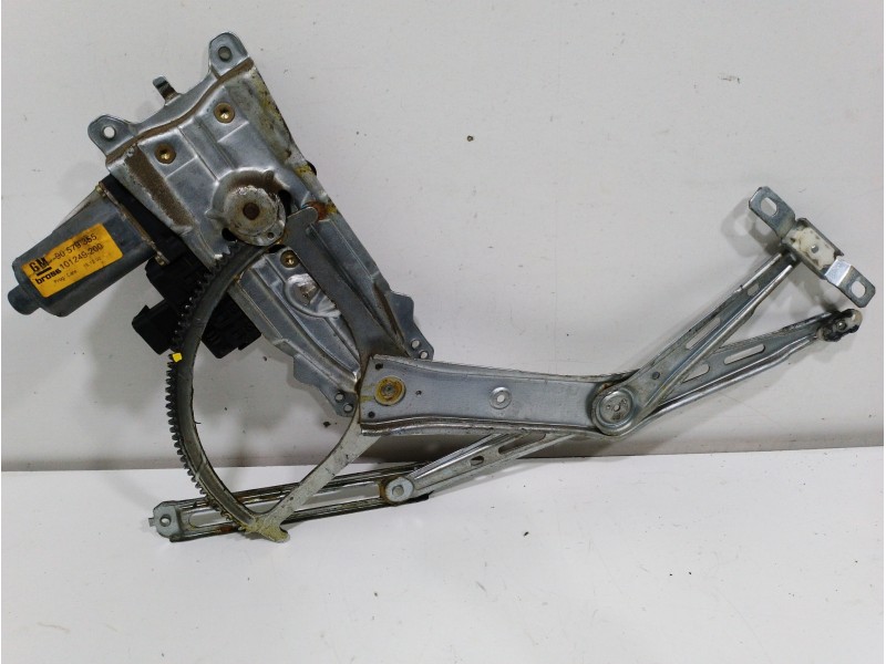 Recambio de elevalunas delantero izquierdo para opel meriva cosmo referencia OEM IAM 90579355 6 PINES 