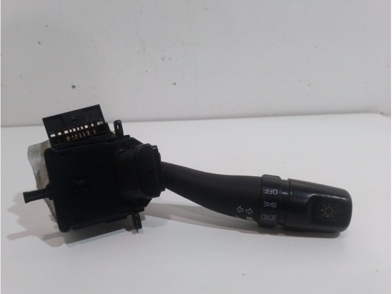 Recambio de mando intermitentes para hyundai tucson (jm) 2.0 crdi comfort referencia OEM IAM 202003393  