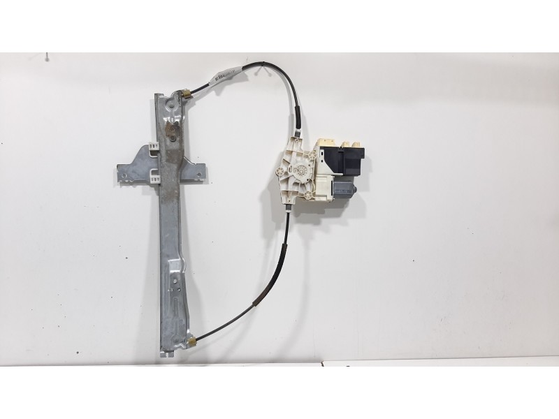 Recambio de elevalunas delantero derecho para citroën c4 berlina sx referencia OEM IAM 997019102 996396101 