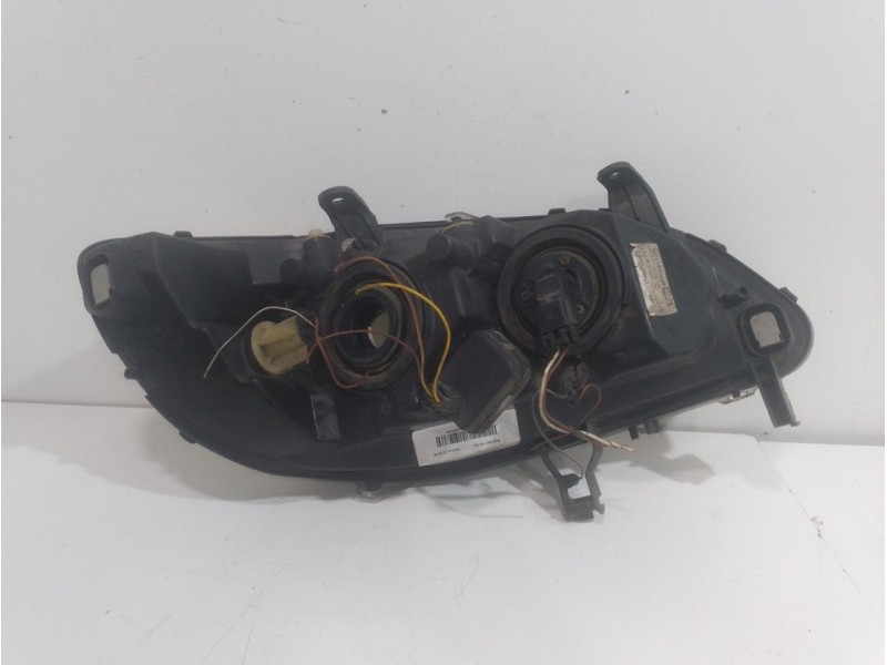 Recambio de faro izquierdo para opel zafira a elegance referencia OEM IAM 09118791  