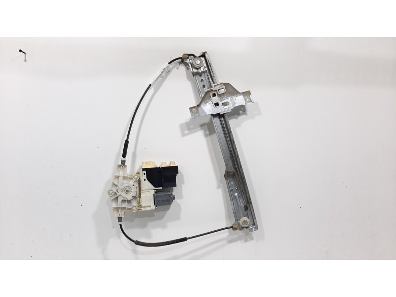 Recambio de elevalunas delantero derecho para citroën c4 berlina sx referencia OEM IAM 997019102 996396101 