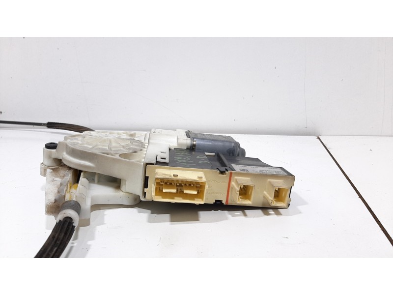 Recambio de elevalunas delantero derecho para citroën c4 berlina sx referencia OEM IAM 997019102 996396101 