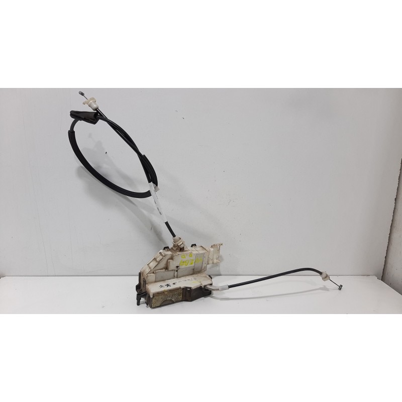 Recambio de cerradura puerta delantera derecha para citroën c4 berlina sx referencia OEM IAM 9647173880 6 PINES 