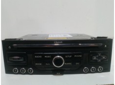 Recambio de sistema navegacion gps para citroën c3 1.4 sx plus referencia OEM IAM 96661984XT  