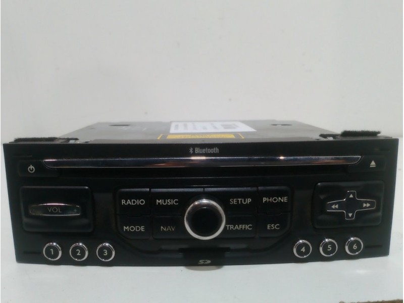 Recambio de sistema navegacion gps para citroën c3 1.4 sx plus referencia OEM IAM 96661984XT  