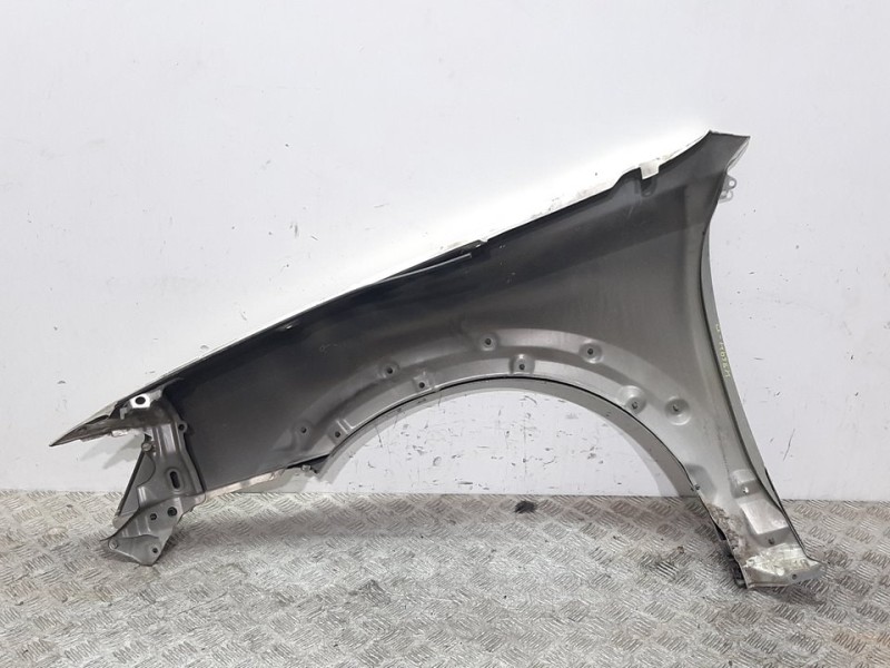 Recambio de aleta delantera derecha para ford fiesta (cbk) ambiente referencia OEM IAM 1528047 GRIS 