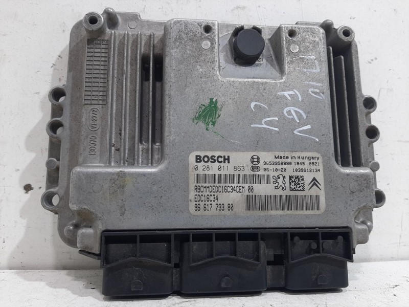 Recambio de centralita motor uce para citroën c4 berlina lx referencia OEM IAM   