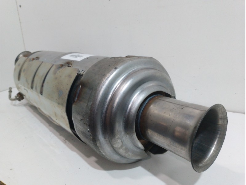 Recambio de filtro de particulas para peugeot 4007 business line referencia OEM IAM 173893  