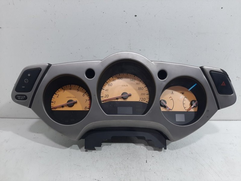 Recambio de cuadro instrumentos para nissan murano (z50) básico referencia OEM IAM 68240CA00  