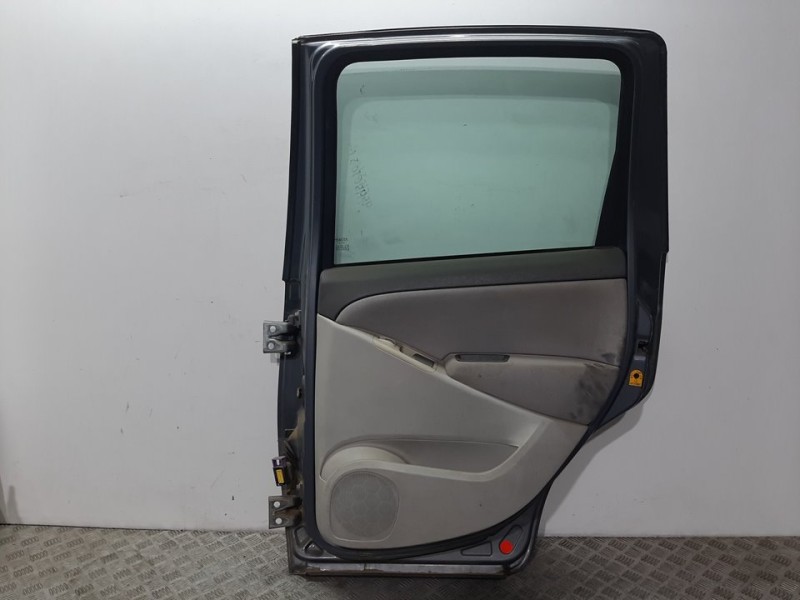 Recambio de puerta trasera derecha para fiat idea (135) referencia OEM IAM  GRIS 