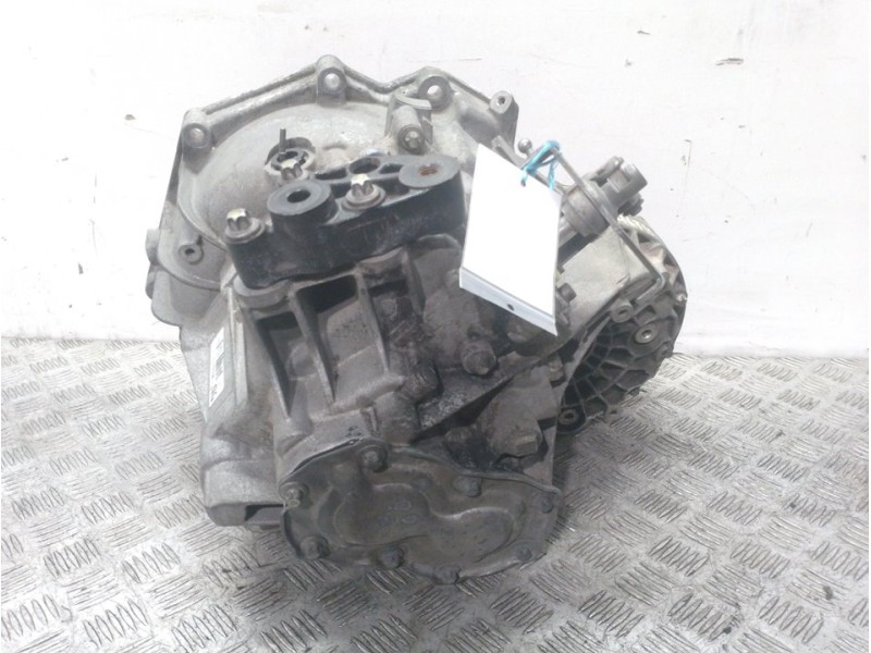 Recambio de caja cambios para opel meriva cosmo referencia OEM IAM 24461326  