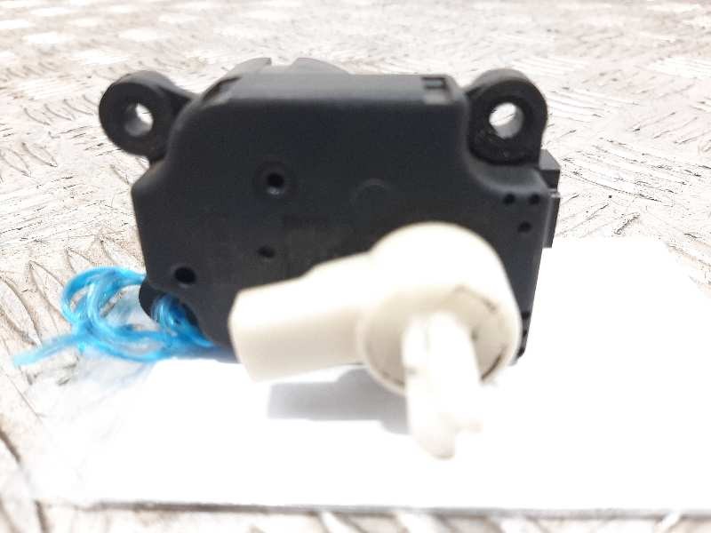 Recambio de motor apertura trampillas climatizador para citroën c4 grand picasso avatar referencia OEM IAM A21200500  