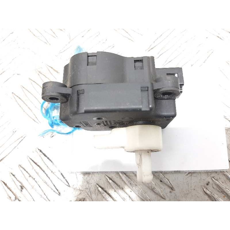 Recambio de motor apertura trampillas climatizador para citroën c4 grand picasso avatar referencia OEM IAM A21200500  