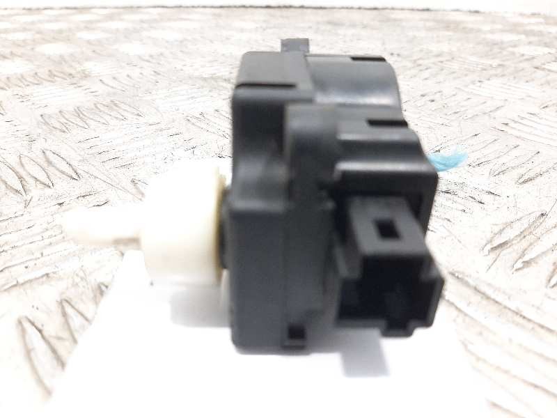 Recambio de motor apertura trampillas climatizador para citroën c4 grand picasso avatar referencia OEM IAM A21200500  