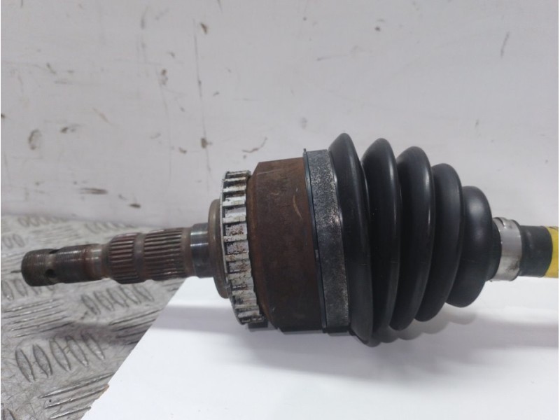 Recambio de transmision delantera derecha para opel meriva cosmo referencia OEM IAM 13159534  