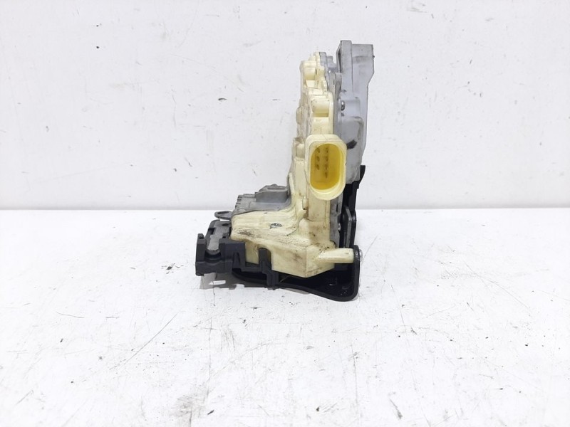 Recambio de cerradura puerta delantera derecha para volkswagen passat berlina (3c2) edition plus referencia OEM IAM CZ3C1837016A