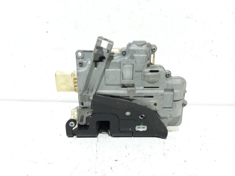 Recambio de cerradura puerta delantera derecha para volkswagen passat berlina (3c2) edition plus referencia OEM IAM CZ3C1837016A