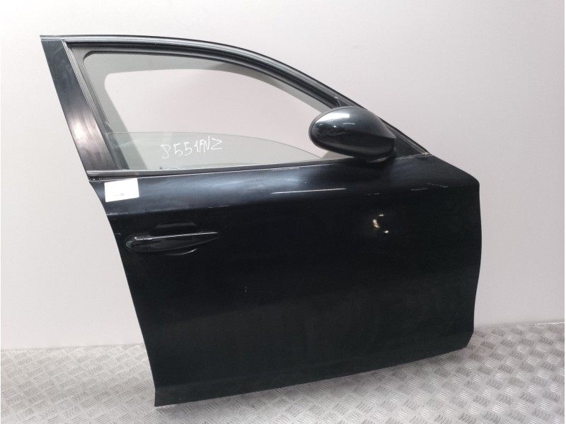 Recambio de puerta delantera derecha para bmw serie 1 berlina (e81/e87) 118i referencia OEM IAM 41517191012  
