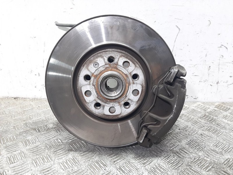 Recambio de mangueta delantera derecha para volkswagen passat berlina (3c2) edition plus referencia OEM IAM   