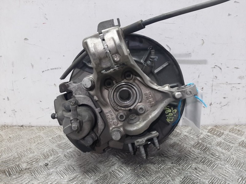 Recambio de mangueta delantera derecha para volkswagen passat berlina (3c2) edition plus referencia OEM IAM   