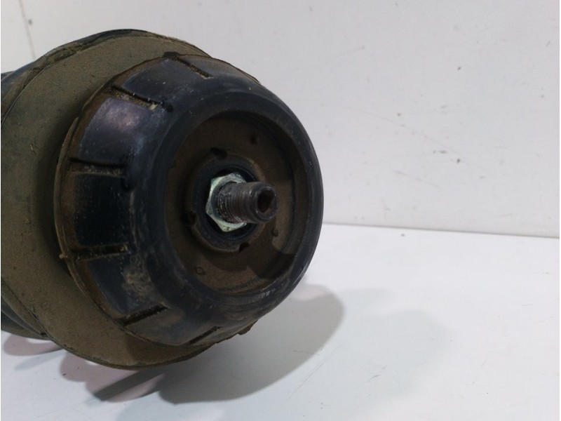 Recambio de amortiguador delantero izquierdo para peugeot 107 básico referencia OEM IAM 1610853080  