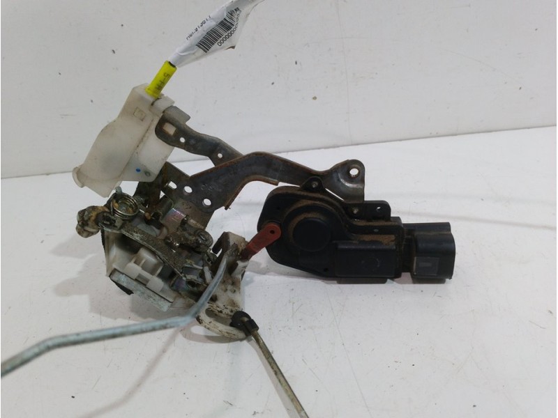 Recambio de cerradura puerta delantera derecha para peugeot 107 básico referencia OEM IAM 9136T1  