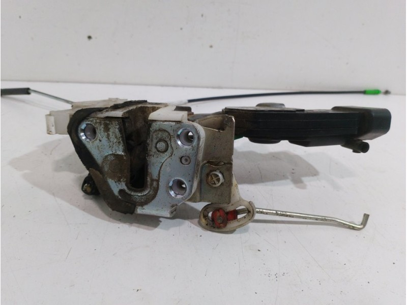 Recambio de cerradura puerta delantera izquierda para peugeot 107 básico referencia OEM IAM 9135S3  