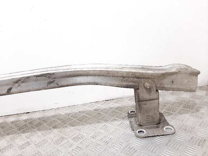 Recambio de refuerzo paragolpes delantero para renault scenic ii grand confort expression referencia OEM IAM 8200383687  