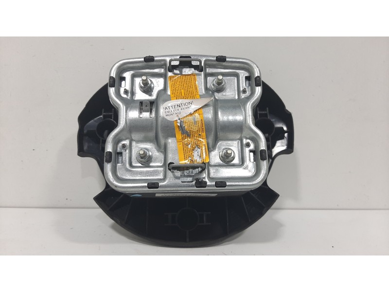 Recambio de airbag delantero izquierdo para renault clio iii authentique referencia OEM IAM 8200677496  