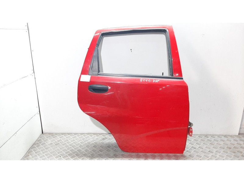 Recambio de puerta trasera derecha para hyundai trajet (fo) 2.0 crdi gls referencia OEM IAM  ROJA  Recambio de puerta trasera derecha para hyundai trajet (fo) 2.0 crdi gls referencia OEM IAM  ROJA