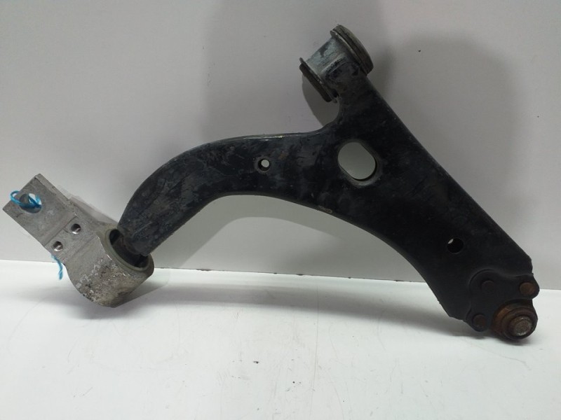 Recambio de brazo suspension superior delantero izquierdo para ford fiesta (cbk) ambiente referencia OEM IAM   