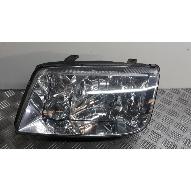 Recambio de faro izquierdo para volkswagen bora variant (1j6) básico referencia OEM IAM 1J5941017BE  