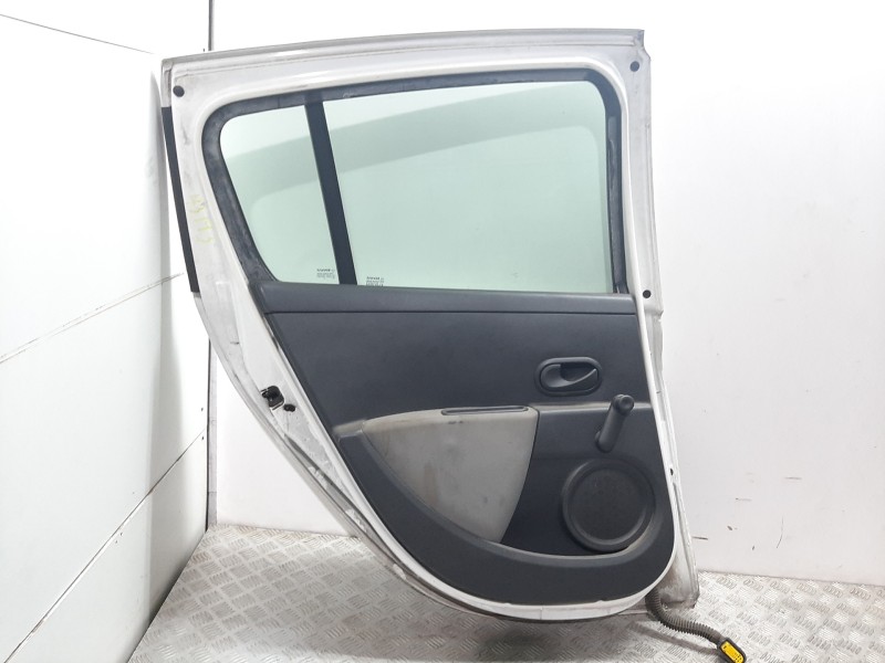 Recambio de puerta trasera izquierda para renault clio iii authentique referencia OEM IAM  BLANCO 