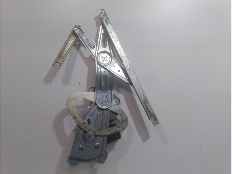 Recambio de elevalunas trasero izquierdo para renault scenic iii dynamique referencia OEM IAM 827216769R 827310004R 