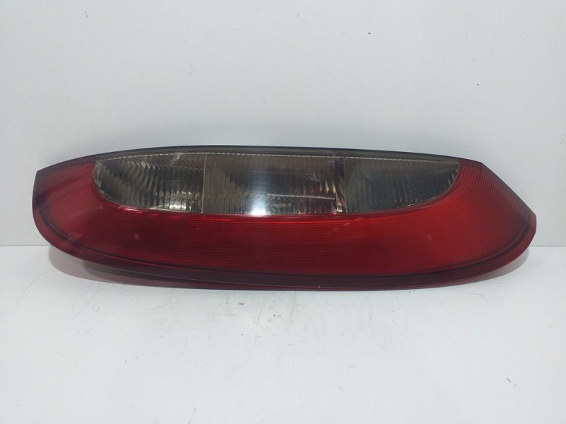 Recambio de piloto trasero izquierdo para opel corsa c comfort referencia OEM IAM   