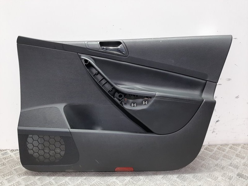 Recambio de guarnecido puerta delantera derecha para volkswagen passat berlina (3c2) edition plus referencia OEM IAM 3C1867012  