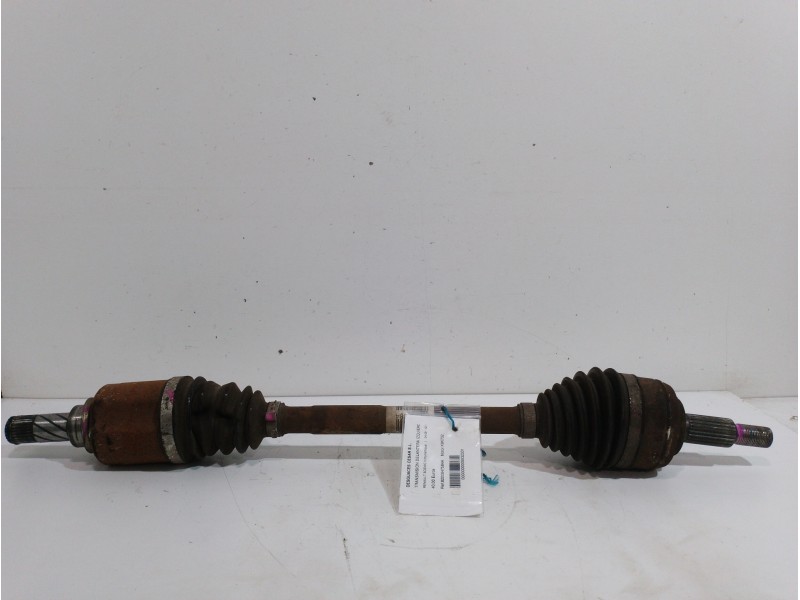 Recambio de transmision delantera izquierda para renault scenic iii dynamique referencia OEM IAM 8200847584A  