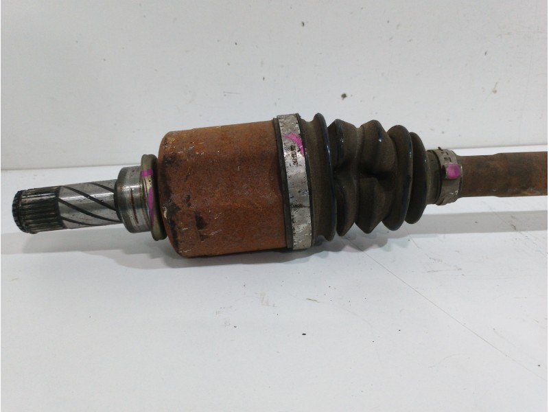 Recambio de transmision delantera izquierda para renault scenic iii dynamique referencia OEM IAM 8200847584A  