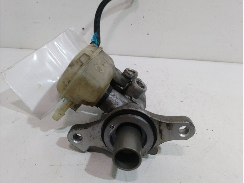 Recambio de bomba freno para renault scenic iii dynamique referencia OEM IAM 46011582R  