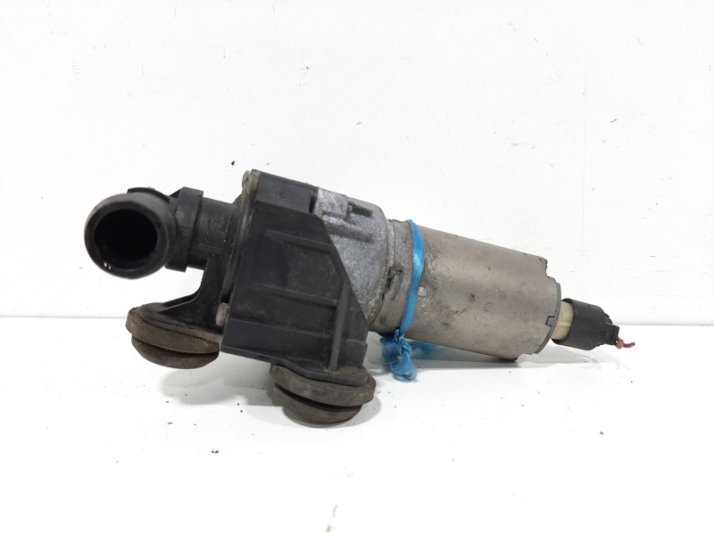 Recambio de valvula intercambio de calefaccion para bmw serie 1 berlina (e81/e87) 118d referencia OEM IAM 64116928246  