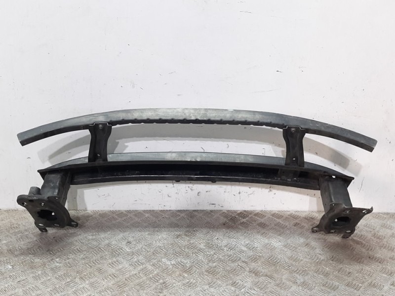 Recambio de refuerzo paragolpes delantero para volkswagen passat berlina (3c2) edition plus referencia OEM IAM 3C0807093  