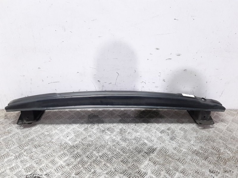 Recambio de refuerzo paragolpes trasero para volkswagen passat berlina (3c2) edition plus referencia OEM IAM   