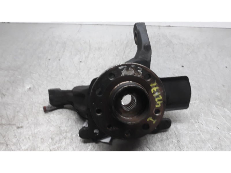 Recambio de mangueta delantera izquierda para mazda 3 berlina (bk) 1.6 crdt active referencia OEM IAM   