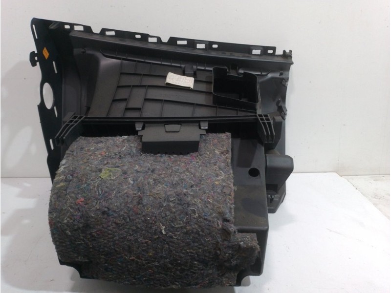 Recambio de guantera para renault scenic iii dynamique referencia OEM IAM 681080004R  