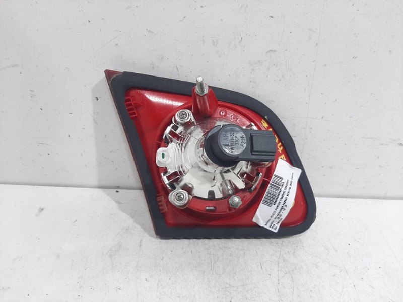 Recambio de piloto porton trasero derecho para volkswagen passat berlina (3c2) edition plus referencia OEM IAM  3C5945094E 