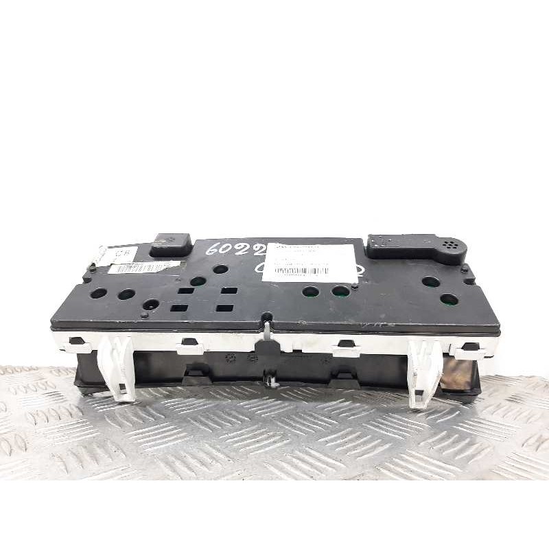 Recambio de cuadro instrumentos para toyota corolla (e12) 1.4 d-4d luna compact referencia OEM IAM 110080288002  